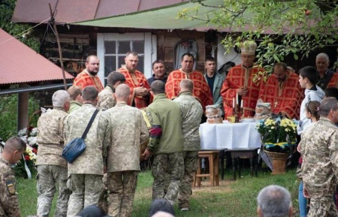 Закарпаття провело в останню путь Героя Василя Шимоняка – 02 Закарпаття провело в останню путь Героя Василя Шимоняка – 02