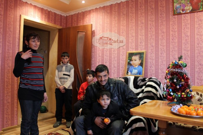 Батьки закарпатського Януковича “легально” обманюють державу та добудовують на дитячі гроші будинок (ФОТО) – 02