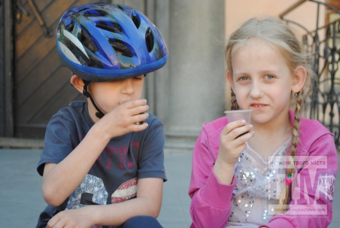 У Мукачеві масштабно пройшов велоквест до Дня Європи (ФОТО) – 29