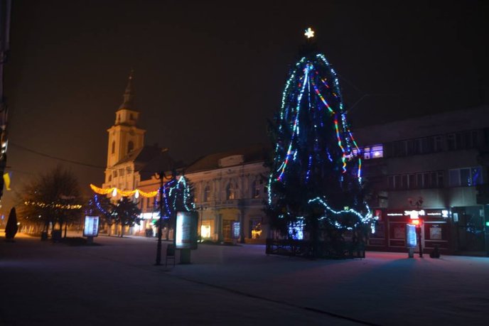 Берегівчани радіють першому у Новому році снігу (ФОТО) – 03