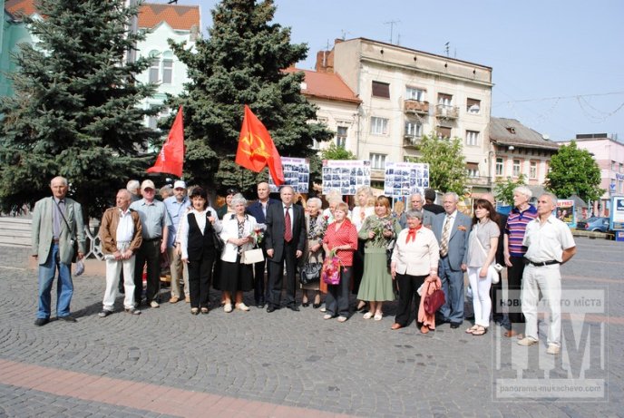 Мукачівські комуністи вийшли на традиційну першотравневу маніфестацію (ФОТО) – 15