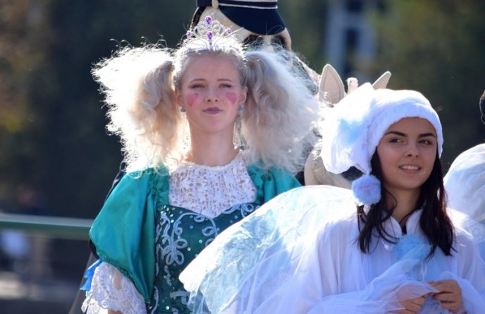 В Ужгороді розпочався фестиваль "Інтерлялька-2019" – 07