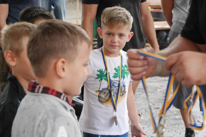 В Ужгороді під дощем змагались силачі – 18 В Ужгороді під дощем змагались силачі – 18