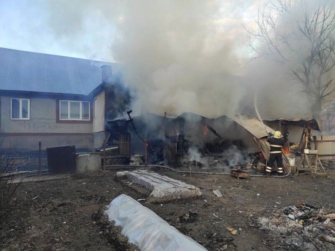 Перебувала у шоковому стані: рятувальники розповіли про вечірній інцидент – 03