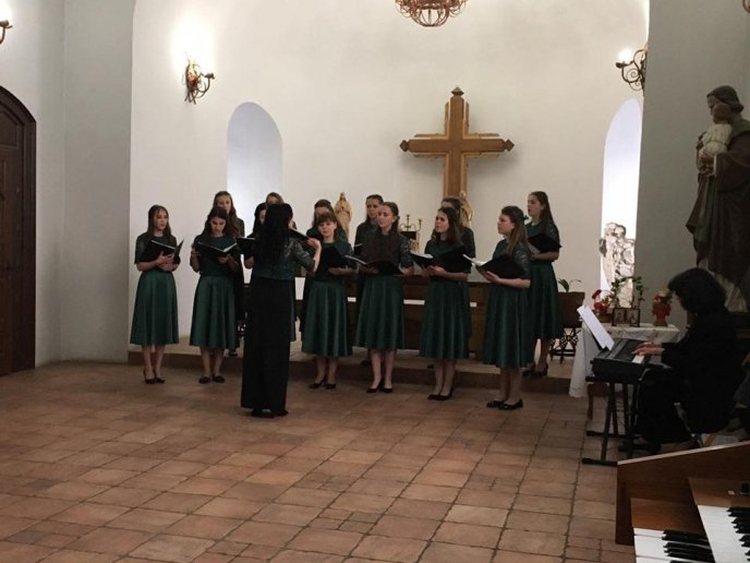 У Мукачево завітали принц та принцеса з однієї із країн Європи – 02