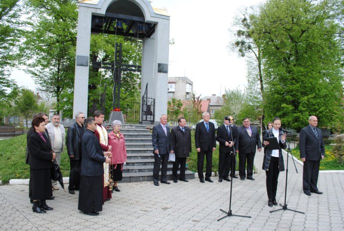У Мукачеві вшанували чорнобильців (ФОТОРЕПОРТАЖ) – 07