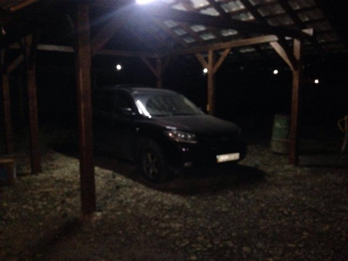 З’явилось фото автомобіля чиновника, пошкодженого вибухом – 04