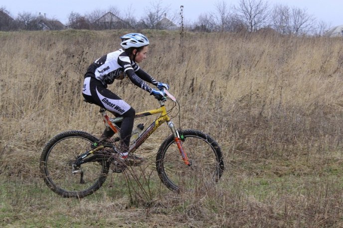 На Радванському кар’єрі змагались велосипедисти у дисципліні крос-кантрі (ФОТО) – 11 На Радванському кар’єрі змагались велосипедисти у дисципліні крос-кантрі (ФОТО) – 11