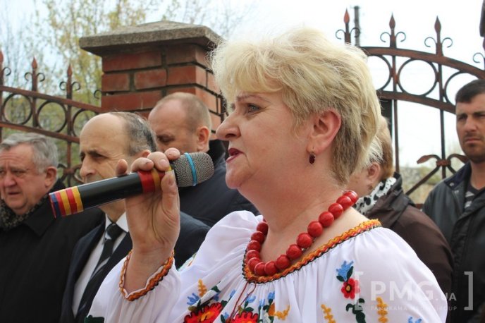 У Мукачеві відкрили меморіальну дошку бійцю АТО Руслану Ігнатишину – 08