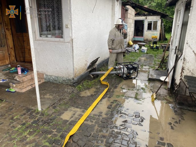 Рахівщина знову постраждала від негоди – 05