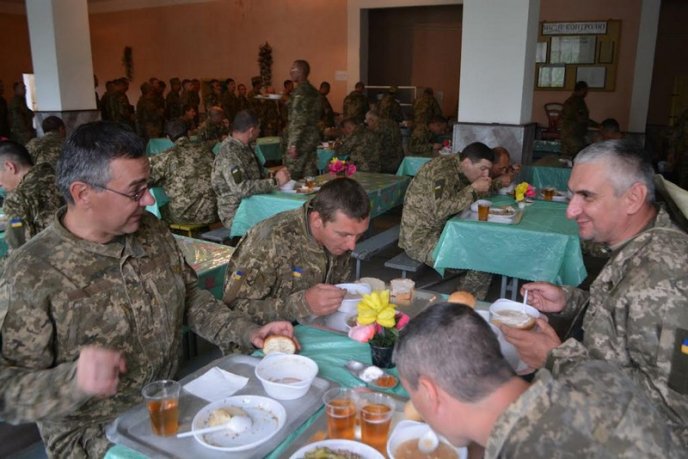 Ужгородський полігон прийняв майже півтисячі резервістів – 12