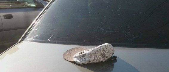 В обласному центрі двоє юнаків на скутері зіткнулись з іномаркою – 05