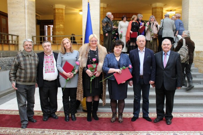 В Ужгороді урочисто преміювали найкращих літераторів і митців Закарпаття – 13