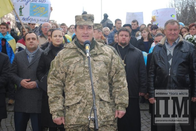 У Мукачеві з оплесками зустрічали героїв-бійців 128-ої бригади (ФОТОРЕПОРТАЖ) – 38