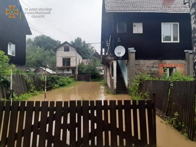 Рахівщина знову постраждала від негоди – 02