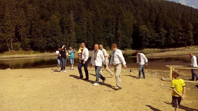 На Синевирі виступив Луганський козачий кінний театр – 01