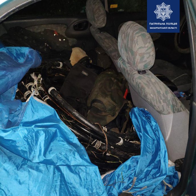 Вранці поліція затримала ймовірного крадія – 02