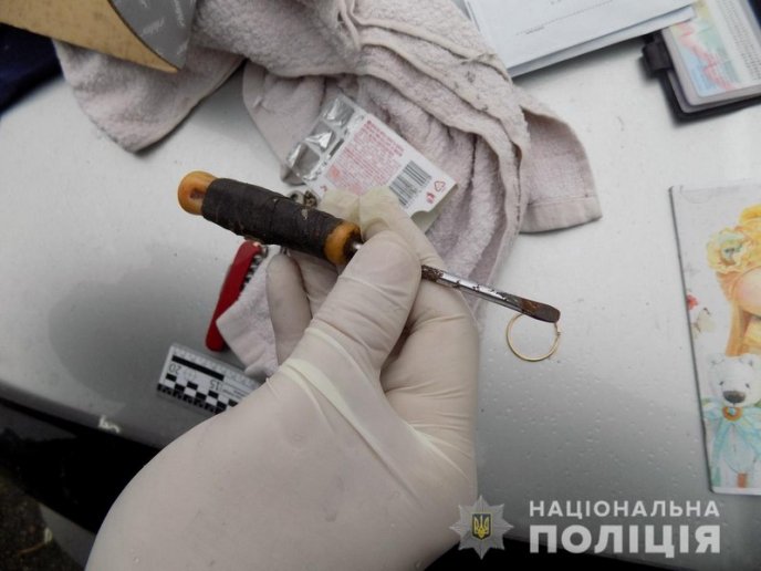 Двоє чоловіків намагалися пограбувати будинок, але їх застав господар – 02 Двоє чоловіків намагалися пограбувати будинок, але їх застав господар – 02