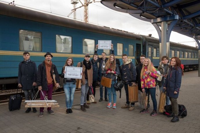 В Ужгороді стартував студентський конкурс з живопису «Срібний мольберт» – 04