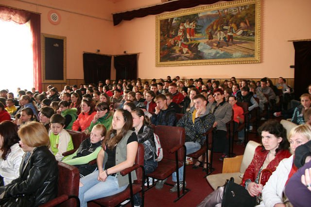 Великобичківська дитяча музична школа відзначає 50-річний ювілей – 03 Великобичківська дитяча музична школа відзначає 50-річний ювілей – 03