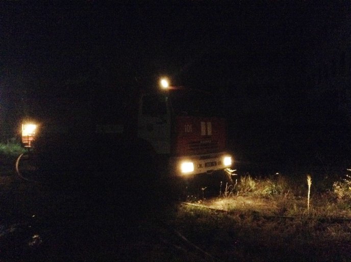 Рятувальники розповіли деталі та показали фото і відео із пожежі на заводі в Ужгороді – 04 Рятувальники розповіли деталі та показали фото і відео із пожежі на заводі в Ужгороді – 04