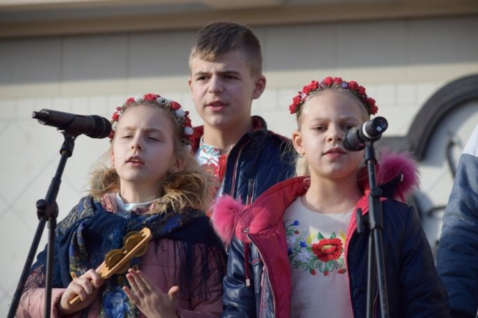 На Театральній в Ужгороді влаштували вертепне дійство – 16
