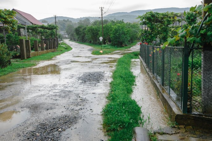 Сильна злива: на Іршавщині підтопило село – 07
