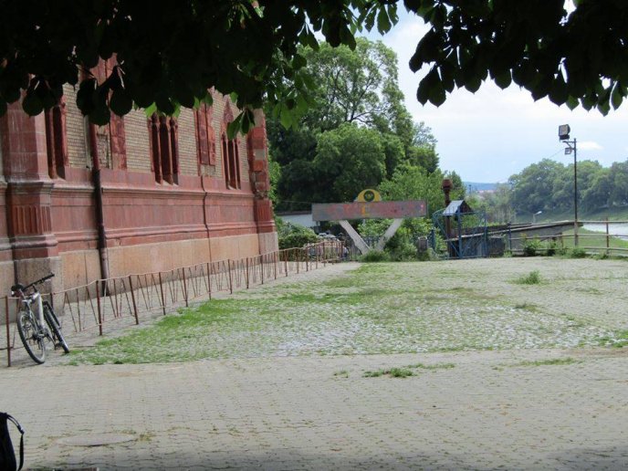 В Ужгороді планують встановити пам’ятник жертвам Голокосту  – 01