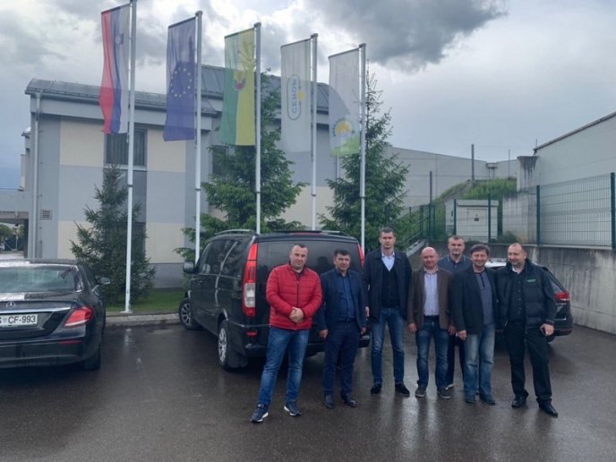 Голови місцевих громад Закарпаття вивчали у Словенії практику вирішення питання переробки сміття – 02