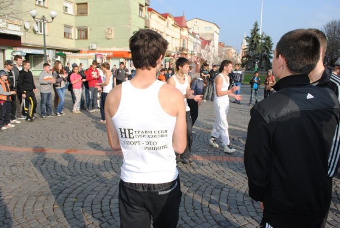 Фанати WorkOut провели флеш-моб у Мукачеві (ФОТОРЕПОРТАЖ) – 17