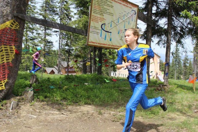 Орієнтувальники зі всієї України з’їхались у Закарпаття на змагання "Мапа мольфара" – 03