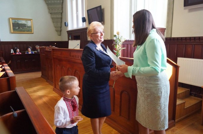 У Мукачеві визначили 10 кращих педагогічних працівників міста – 02