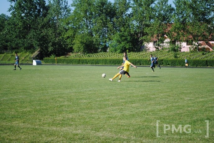 Зірковий футболіст не допоміг "Севлюшу" здолати "Мукачево" – 01