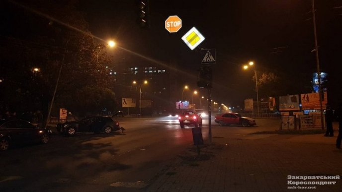 Вночі трапилася аварія – 03