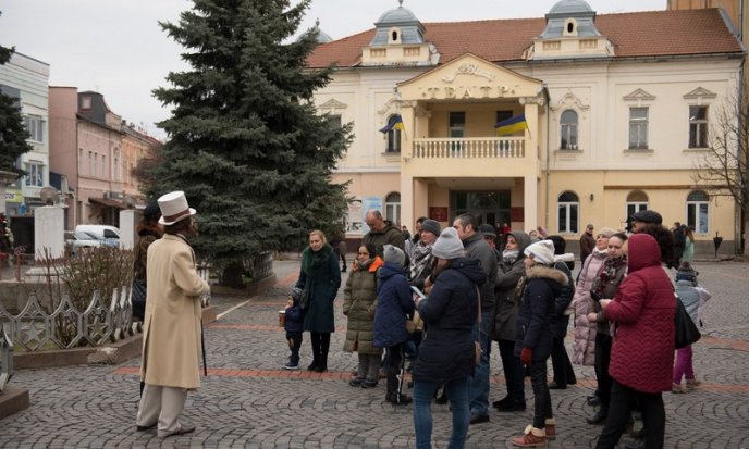 У Мукачеві вчора провели відкриту екскурсію – 03
