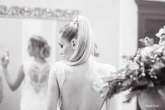 Мода заради життя: на Закарпатті відбувся ІІІ-й благодійний показ мод дизайнерки Роксолани Новак – 125