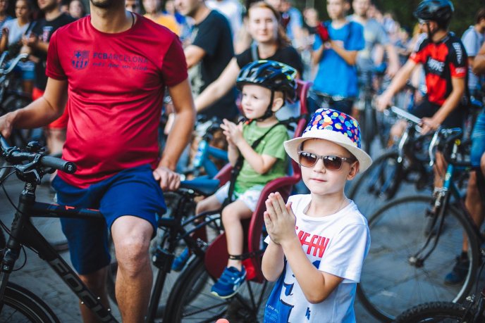 Понад триста ужгородців взяли участь у велозаїзді вулицями обласного центру – 26