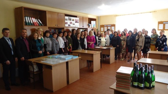 Освітяни Тячівщини та Рахівщини приймали вітання з нагоди Дня вчителя – 12