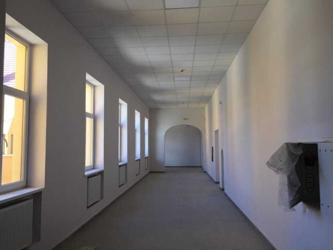 У Мукачеві триває реконструкція палацу культури і мистецтв – 03