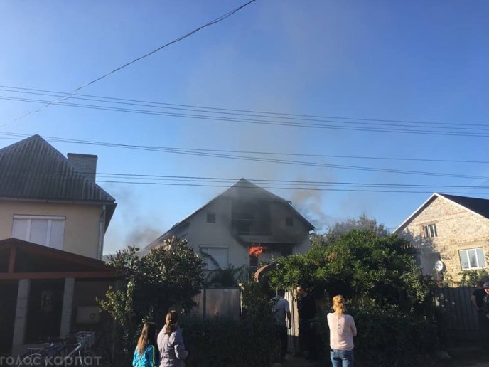На Виноградівщині горів житловий будинок – 03