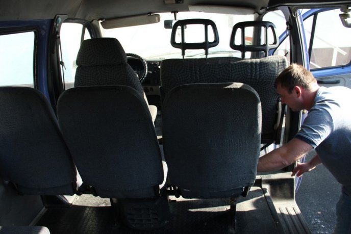 Закарпатець, який повертався із Чехії, сховав наркотики у шкарпетці – 03