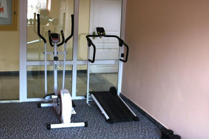 У гуртожитку №4 УжНУ відкрили сучасний фітнес-зал – 03