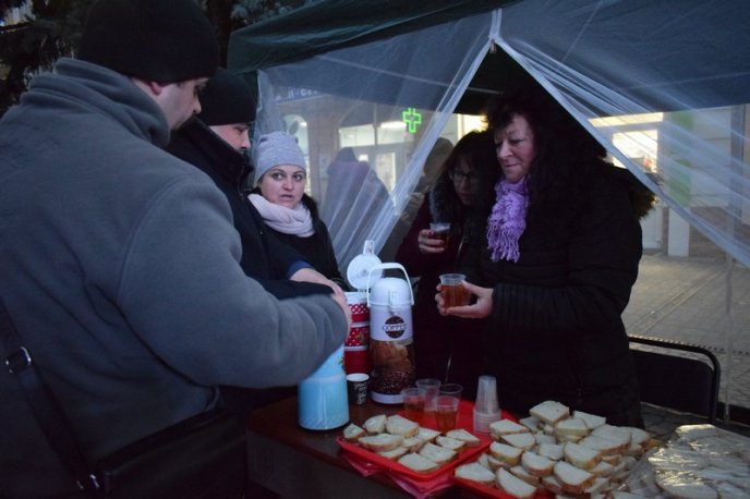 У Берегові запалили першу свічку Адвента – 05