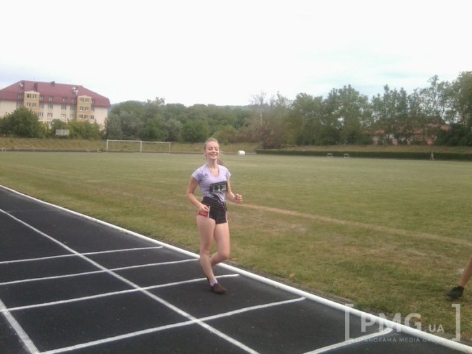 У Мукачеві урочисто відкрили першість СОК ДЮСШ з легкої атлетики – 01