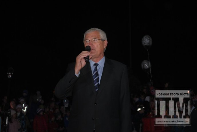 У Мукачеві відзначили День святого Мартина яскравим вогняним шоу (ФОТОРЕПОРТАЖ) – 14