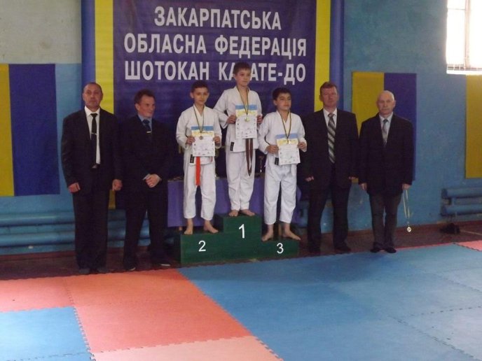 Мукачівці стали найкращими на обласному чемпіонаті з шотокан карате-до – 13