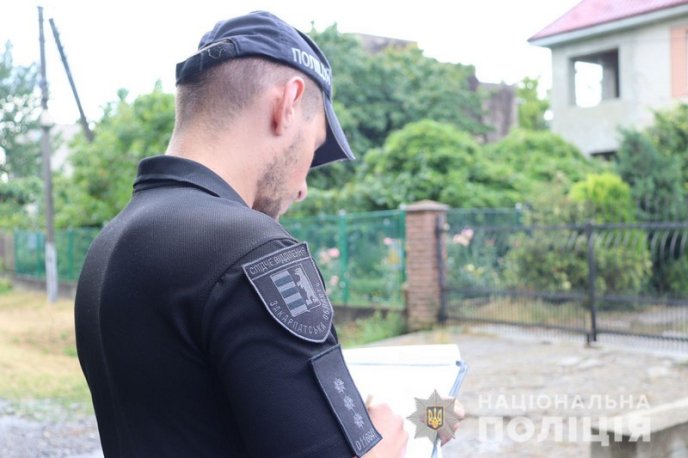 Поліцейські показали, як КОРД затримував зловмисників на Закарпатті – 05