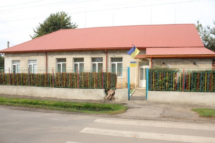 У Мукачеві ремонтують один із дитсадків – 08