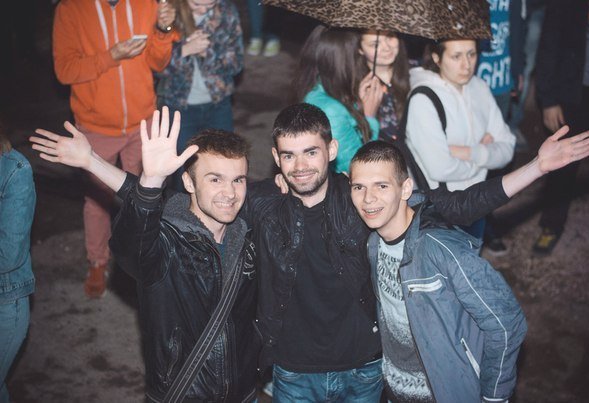 У Мукачеві відбувся концерт на підтримку 128-ї гірсько-піхотної бригади (ФОТО) – 01