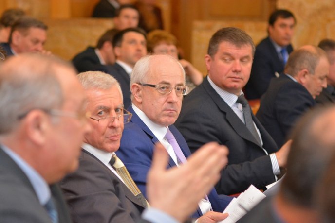 Закарпатські депутати активно відпрацювали порядок денний сьогоднішнього засідання – 05